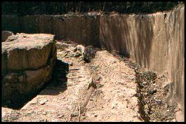 L'aqueduc dans la onziéme combe.