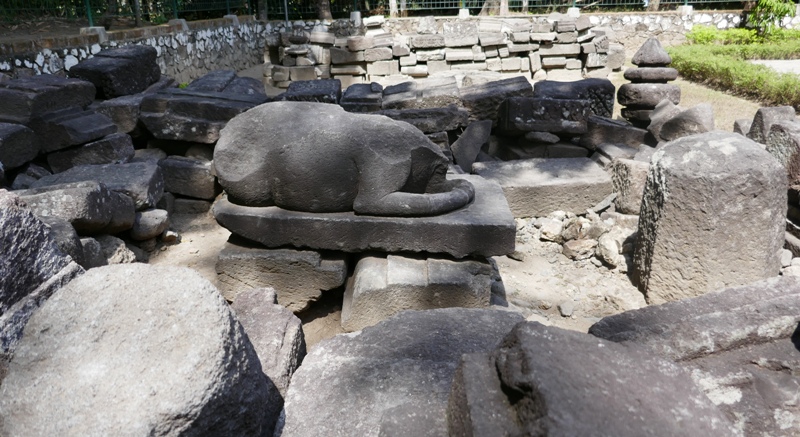 Candi Merak