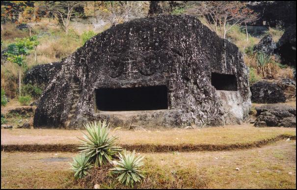 Gua Selomenglen, Telungagung