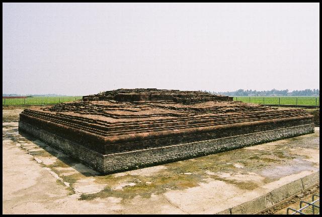 Batujaya. Candi Segaran I