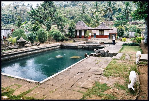 Candi Umbul.