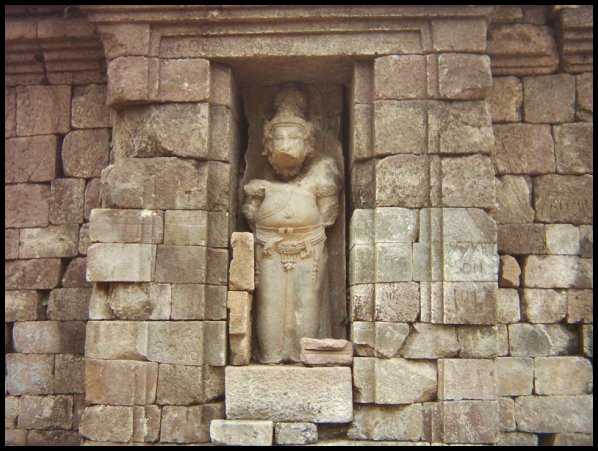 Candi Selogriyo.