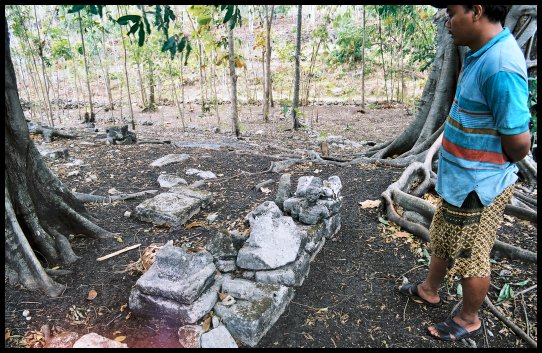 Candi Dengok.