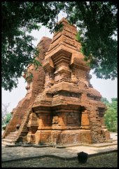  Candi Wringin Lawang 