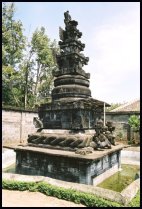 Candi Gedung Kuning