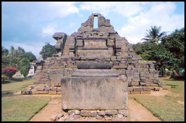 Candi Jago.