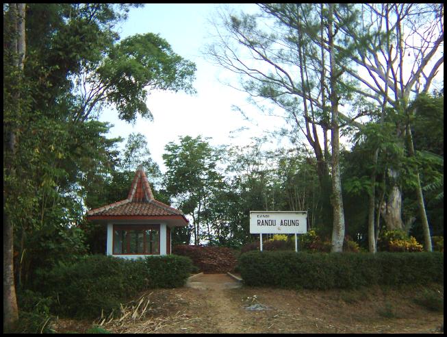 Candi Agung.